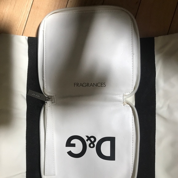 *sold on E* D&G Dolce & Gabbana wht/blk bag - Picture 6 of 8